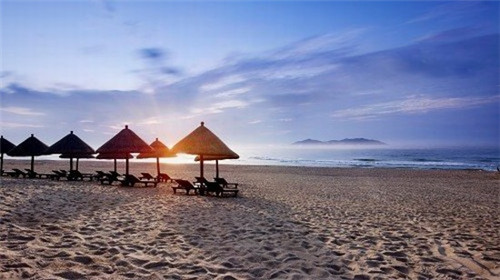 奶茶哪个品牌加盟费低，波叔奶茶加盟前景怎么样